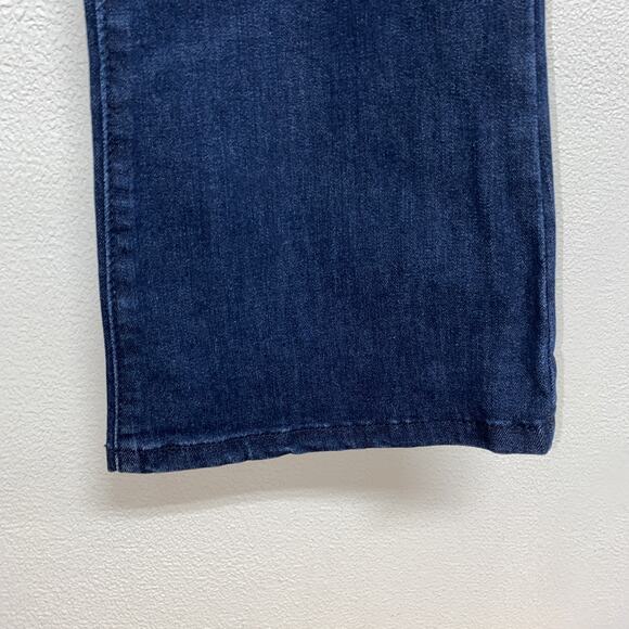 Jessica Simpson Ladies Bootcut Jean Size 8/29 Witt Mid-rise NWT Dark Wash - Picture 2 of 7